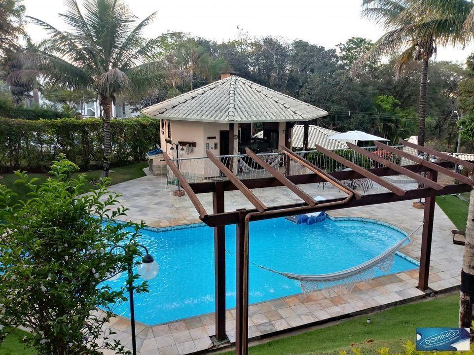 Casa de Condomínio à venda com 4 quartos, 1370m² - Foto 3