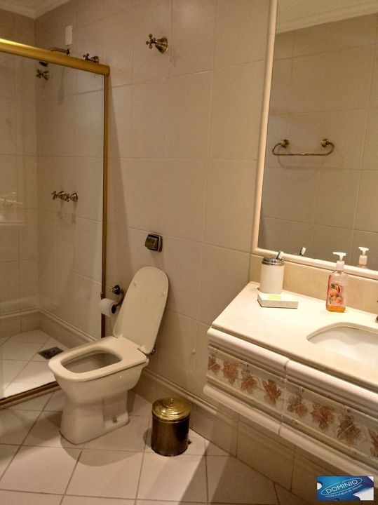 Casa de Condomínio à venda com 4 quartos, 1370m² - Foto 11