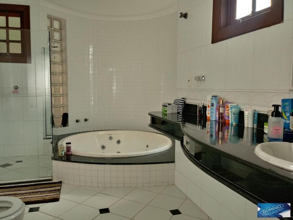 Casa de Condomínio à venda com 4 quartos, 1370m² - Foto 16