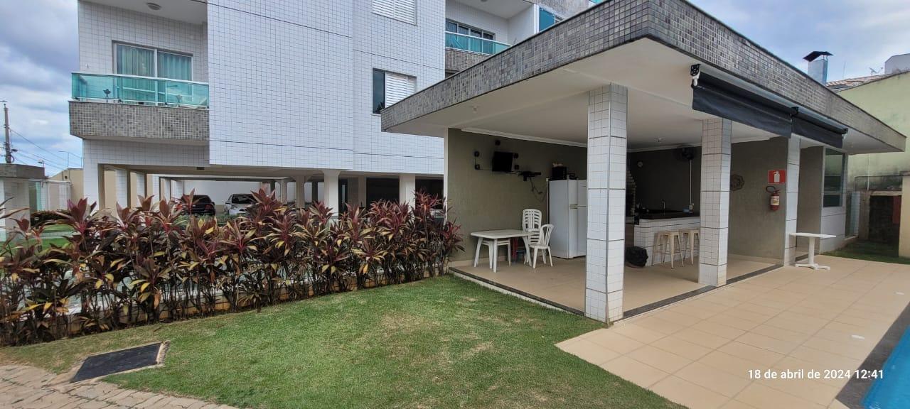 Apartamento para alugar com 3 quartos, 1123m² - Foto 1
