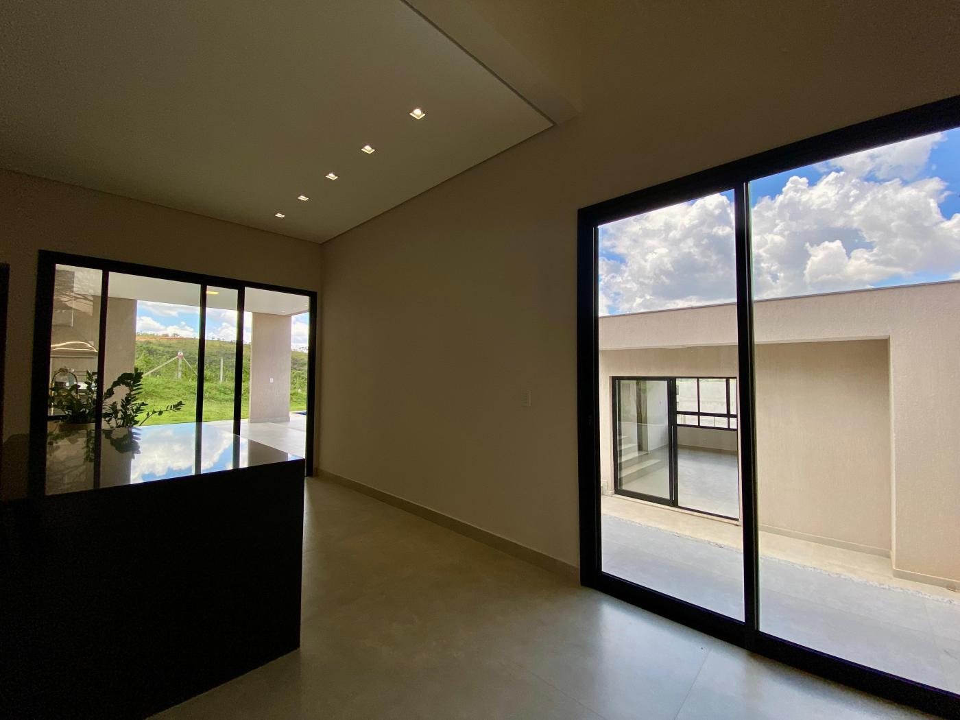 Casa de Condomínio à venda com 4 quartos, 1000m² - Foto 10