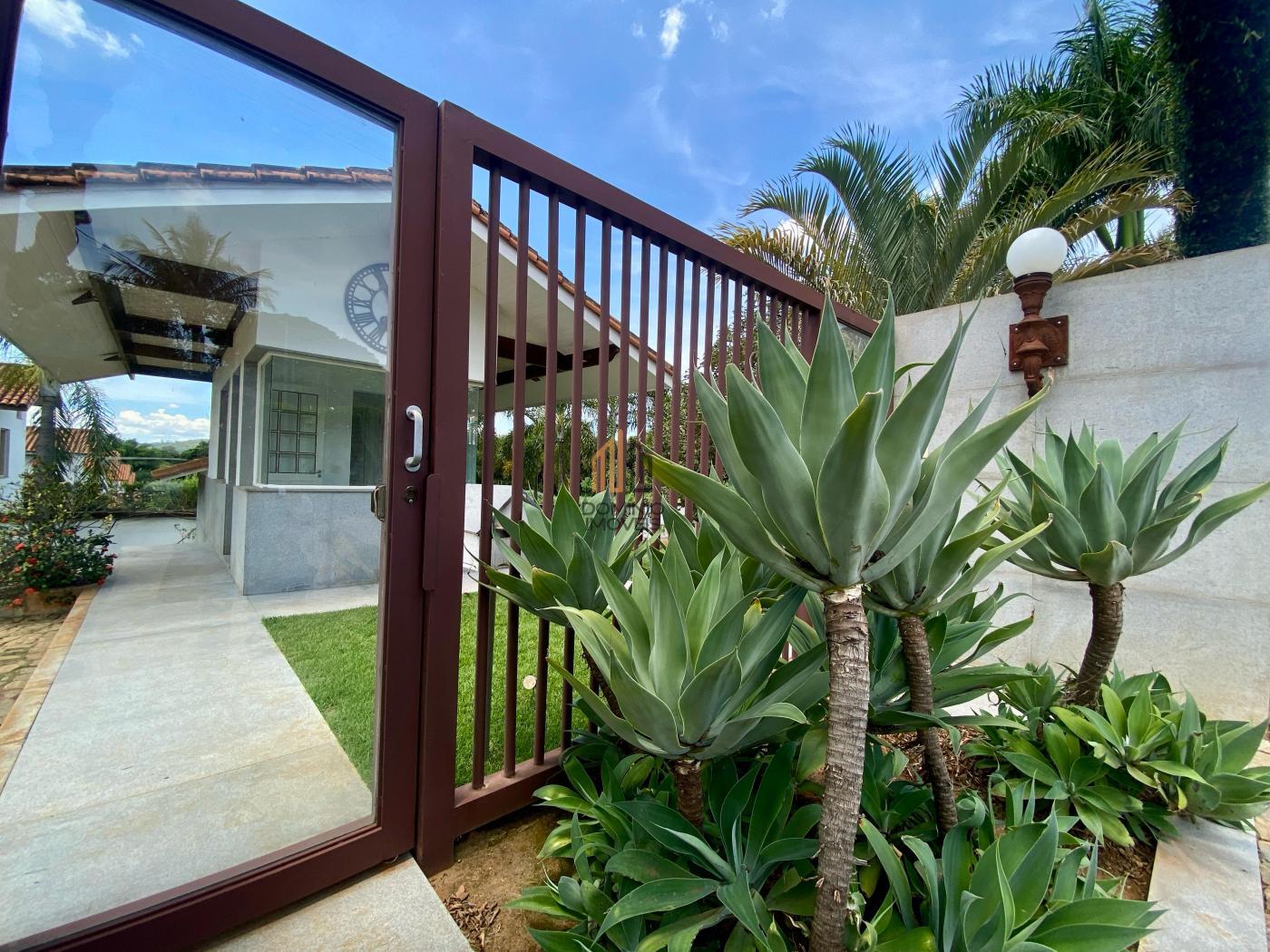 Casa de Condomínio à venda com 3 quartos, 650m² - Foto 3
