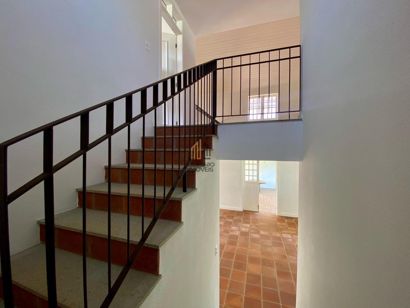 Casa de Condomínio à venda com 3 quartos, 650m² - Foto 30