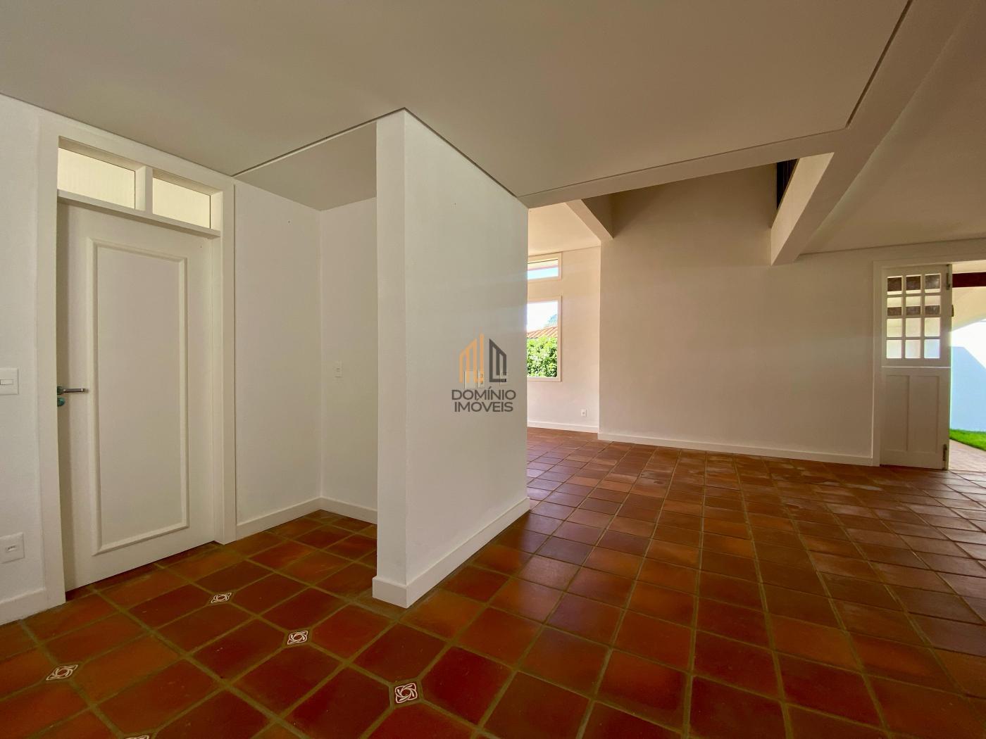Casa de Condomínio à venda com 3 quartos, 650m² - Foto 22